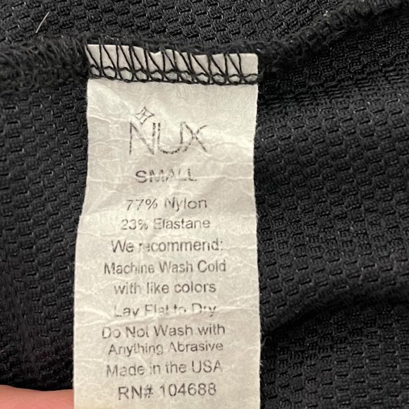 Nux Small Black Cold Shoulder Long Sleeve T Shirt - Picture 7 of 8